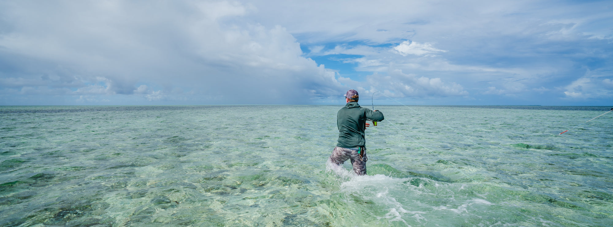 JAKO LUCAS FISHING IN OCEAN