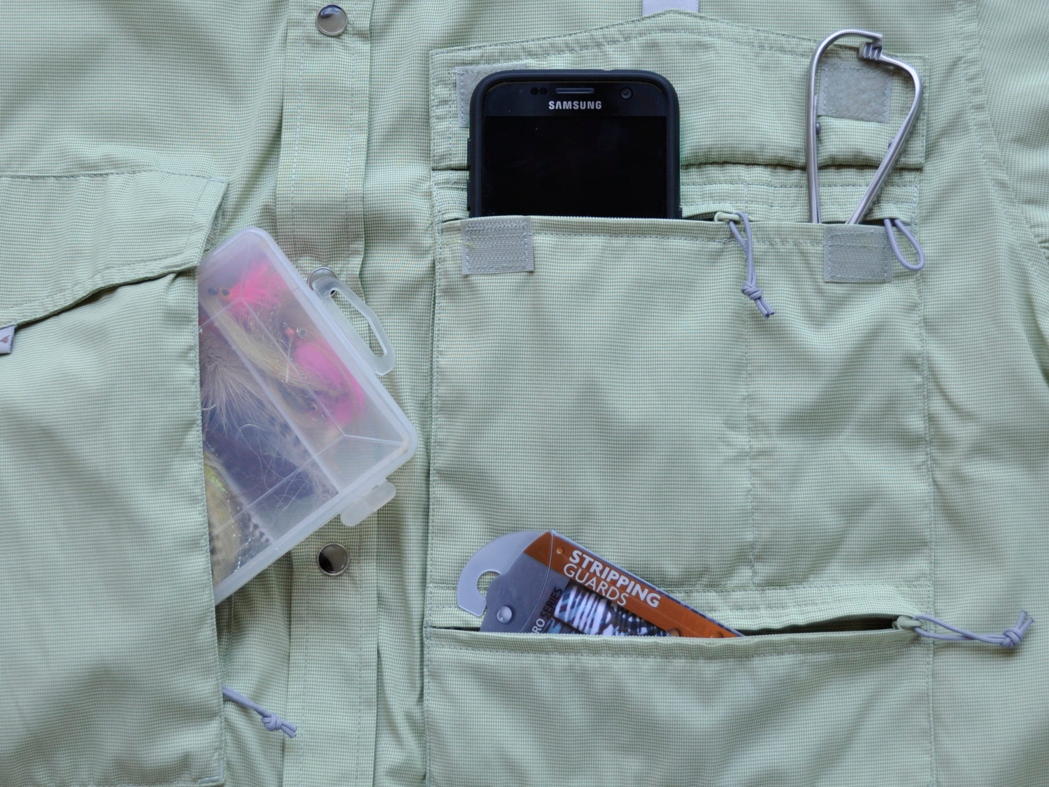 fishing vest pockets